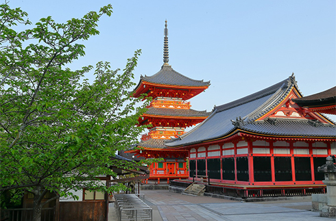 Kiyomizu-dera Temple