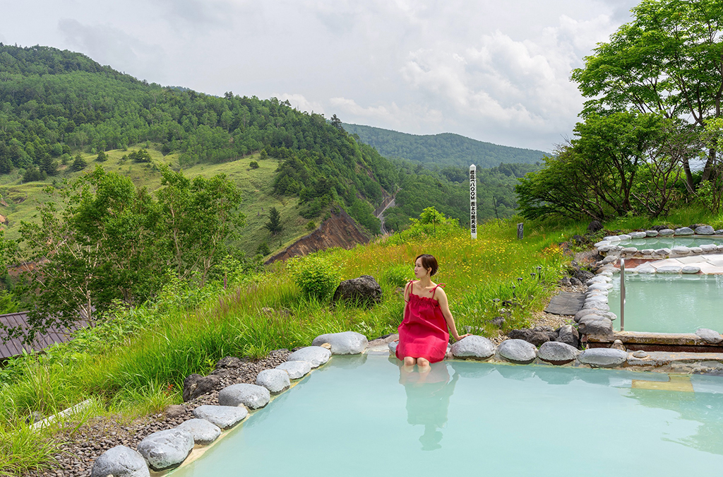 A mixed-gender bathing area”Komakusa No Yu”