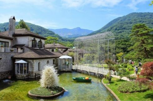 Hakone Venetian Glass Museum