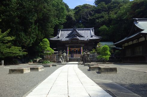 Shirahama Shrine